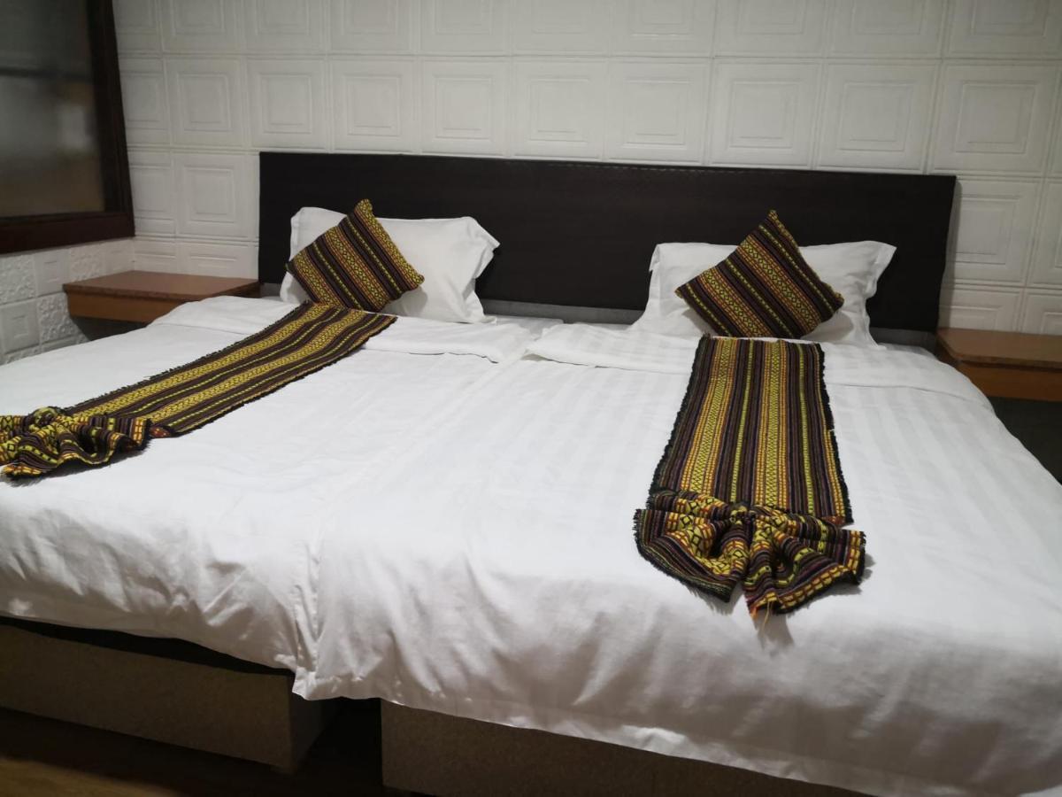 Suanhom Resort Ban Ban San Sai Buitenkant foto
